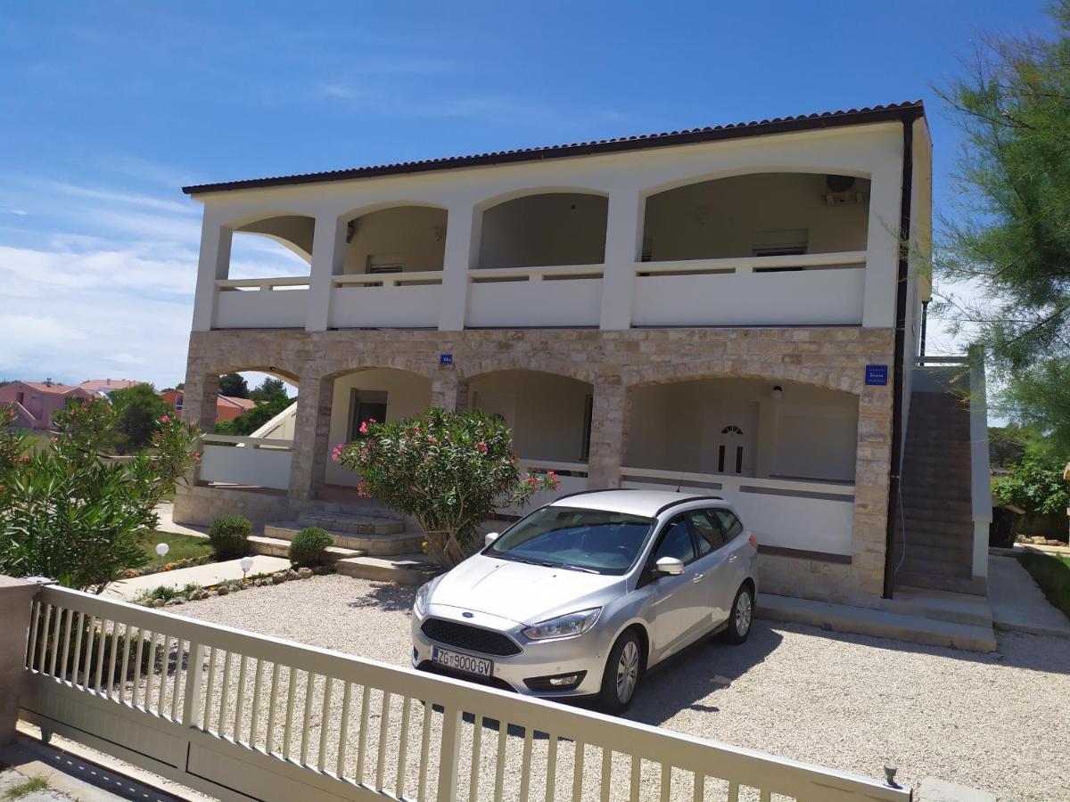 Apartmani Vjeko Vir Exterior foto
